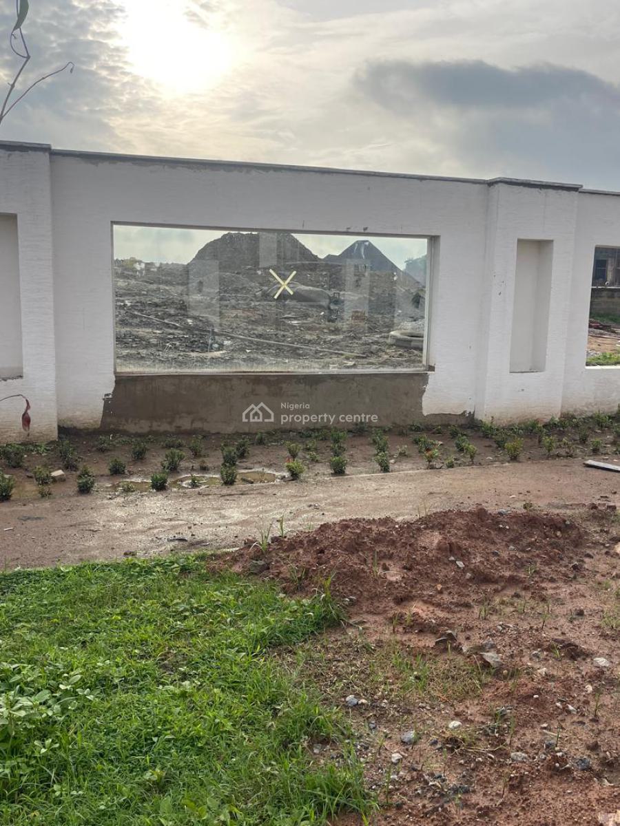 4 Bedrooms Luxury Semi Detached Duplex and a Bq, Behind Nnpc Filling Station, Guzape District, Abuja, Semi-detached Duplex for Sale
