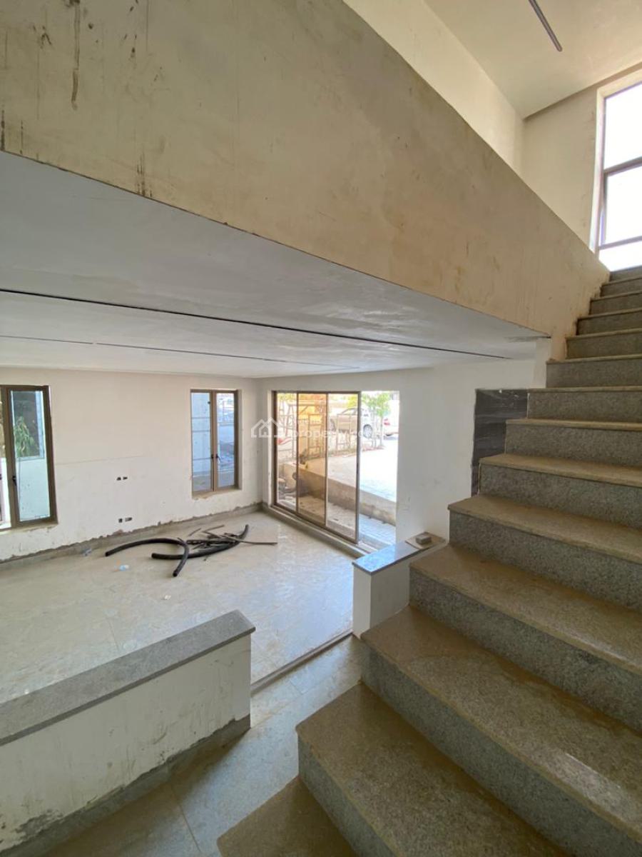 4 Bedrooms Luxury Semi Detached Duplex and a Bq, Behind Nnpc Filling Station, Guzape District, Abuja, Semi-detached Duplex for Sale