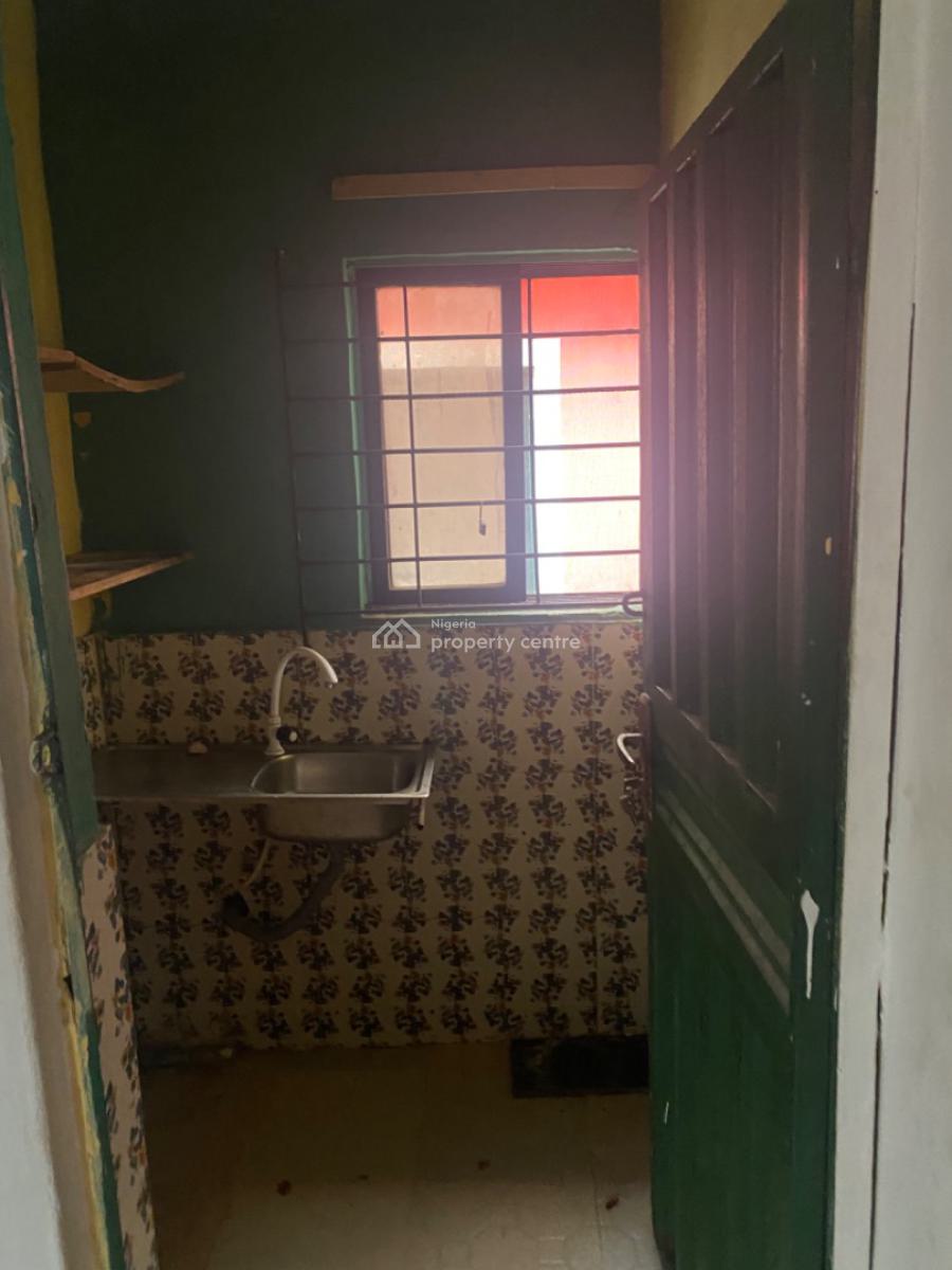 Luxuriously  Nice Self Contain Apartments, No. 16a, Adenilun Street Sangotedo, Sangotedo, Ajah, Lagos, House for Rent