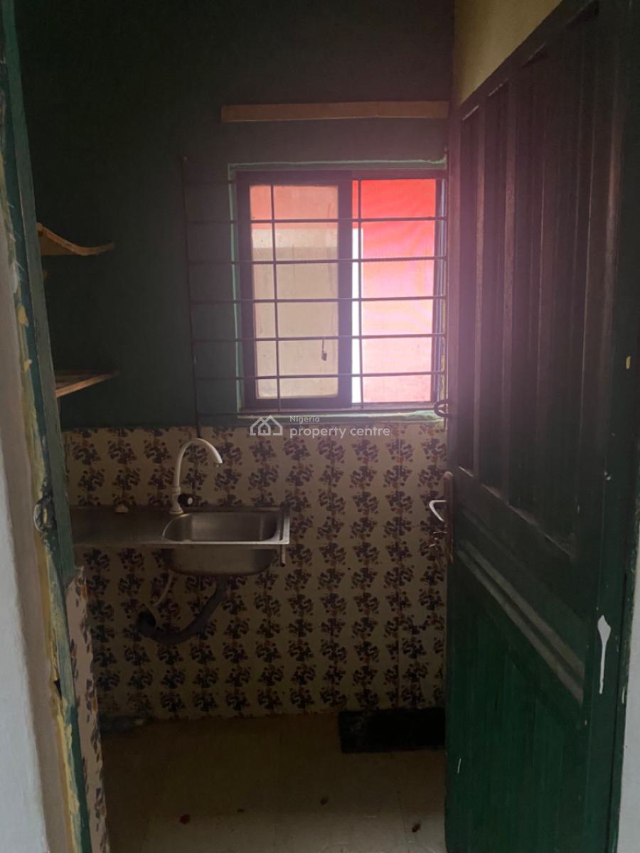 Luxuriously  Nice Self Contain Apartments, No. 16a, Adenilun Street Sangotedo, Sangotedo, Ajah, Lagos, House for Rent