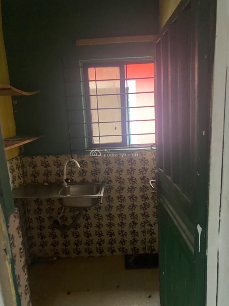 Luxuriously  Nice Self Contain Apartments, No. 16a, Adenilun Street Sangotedo, Sangotedo, Ajah, Lagos, House for Rent