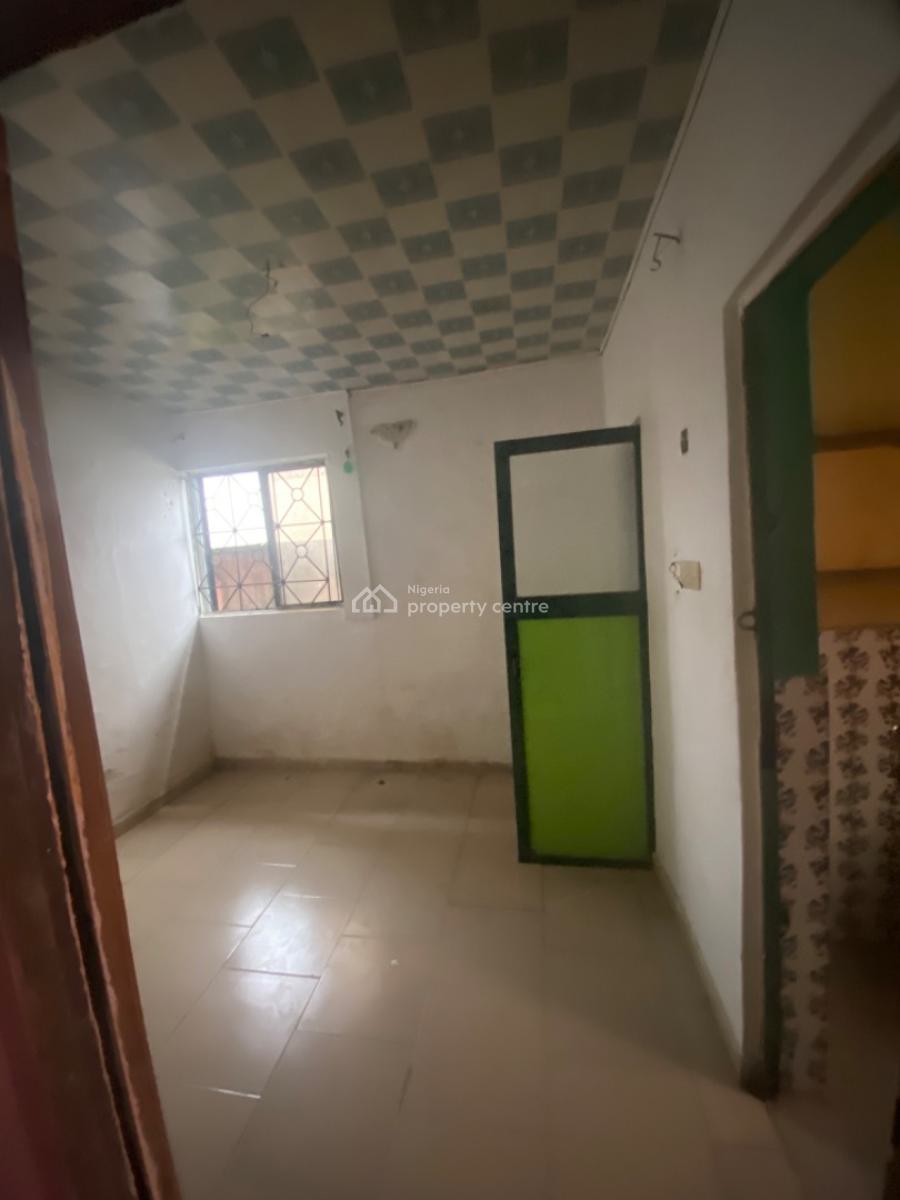 Luxuriously  Nice Self Contain Apartments, No. 16a, Adenilun Street Sangotedo, Sangotedo, Ajah, Lagos, House for Rent