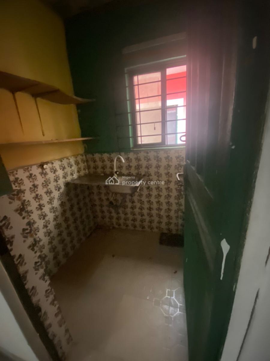 Luxuriously  Nice Self Contain Apartments, No. 16a, Adenilun Street Sangotedo, Sangotedo, Ajah, Lagos, House for Rent