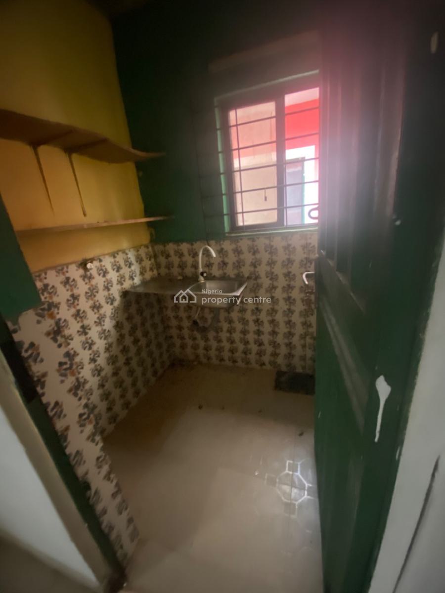 Luxuriously  Nice Self Contain Apartments, No. 16a, Adenilun Street Sangotedo, Sangotedo, Ajah, Lagos, House for Rent