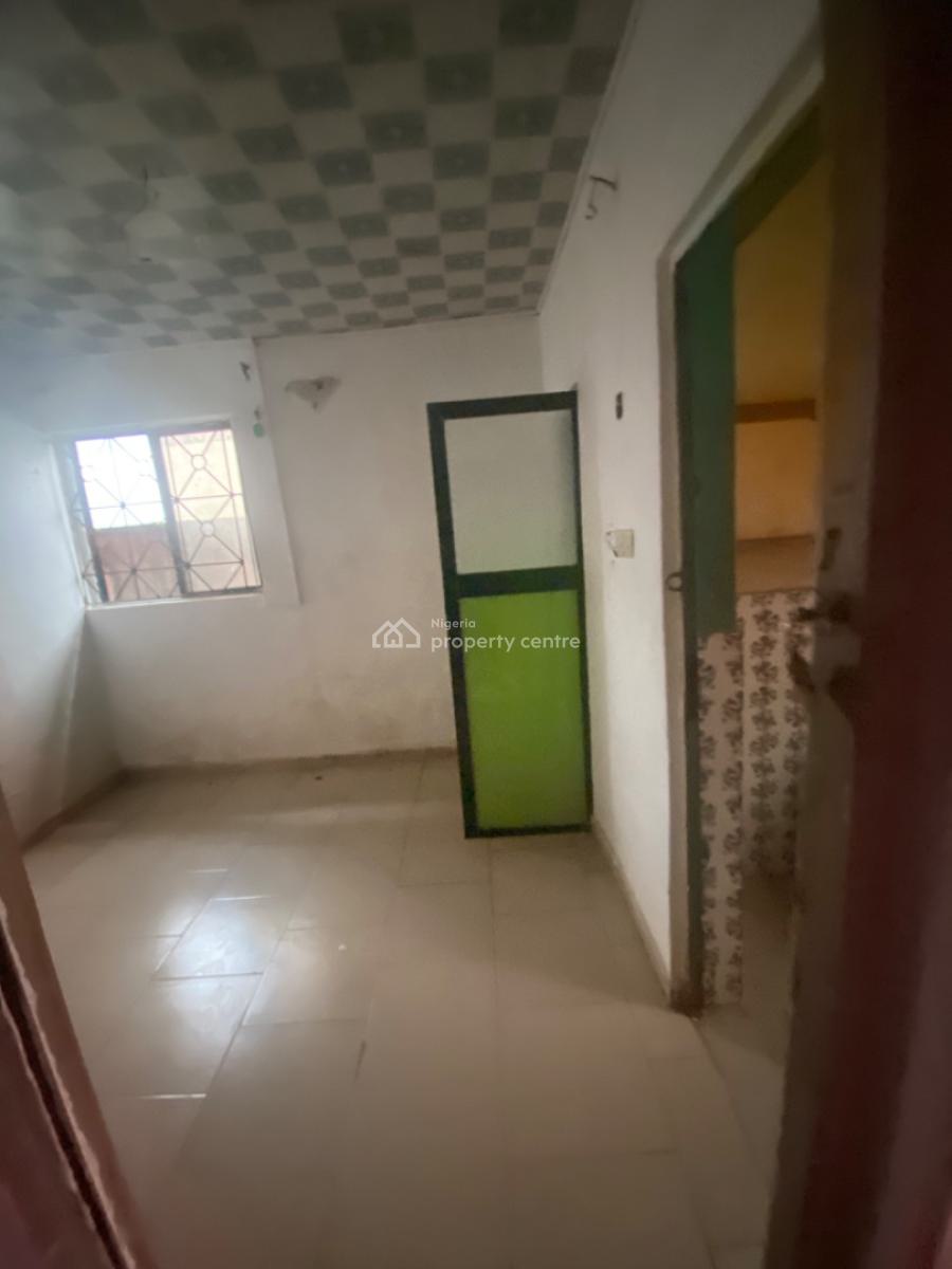 Luxuriously  Nice Self Contain Apartments, No. 16a, Adenilun Street Sangotedo, Sangotedo, Ajah, Lagos, House for Rent