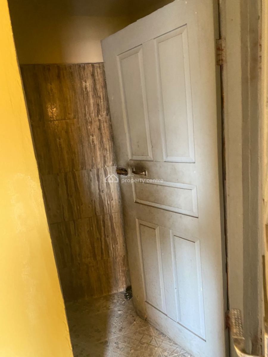 Luxuriously  Nice Spacious Self Contain  Apartments, No. 16a, Adenilun Street Bogije, Bogije, Ibeju Lekki, Lagos, Self Contain (single Rooms) for Rent