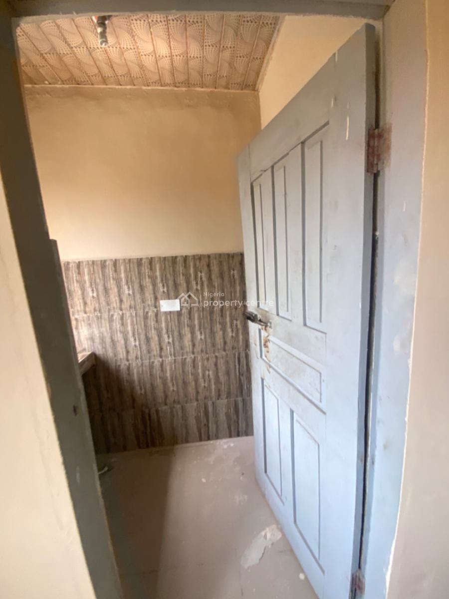 Luxuriously  Nice Spacious Self Contain  Apartments, No. 16a, Adenilun Street Bogije, Bogije, Ibeju Lekki, Lagos, Self Contain (single Rooms) for Rent
