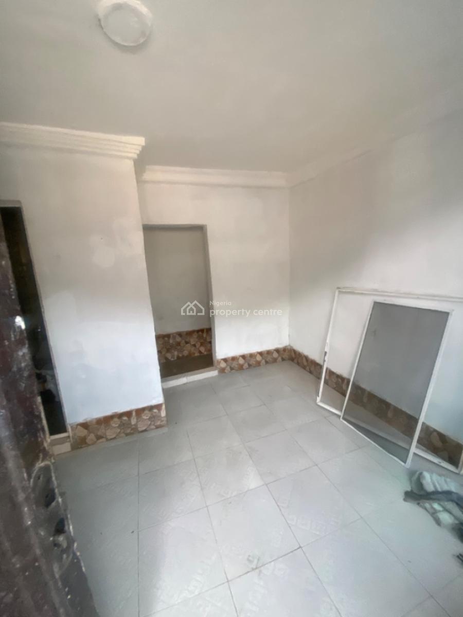 Luxuriously Nice, Spacious Self Contain, No. 16a, Adenilun Street, Sangotedo, Ajah, Lagos, Self Contain (single Rooms) for Rent