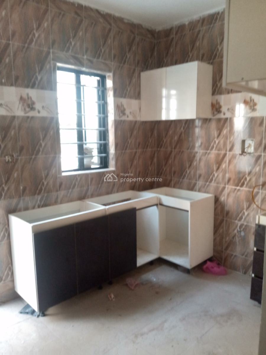 Luxury 2bedroom at F14 Estate Kubwa, F14 Estate Kubwa, Kubwa, Abuja, Flat / Apartment for Rent