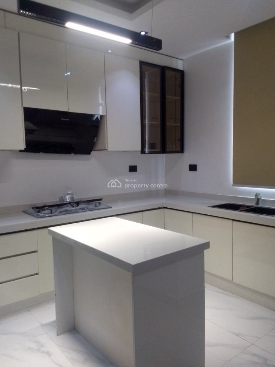 Luxury 2-bedroom Flat with Swimming Pool and Gym, Lekki Phase 1, Lekki, Lagos, Flat / Apartment for Sale