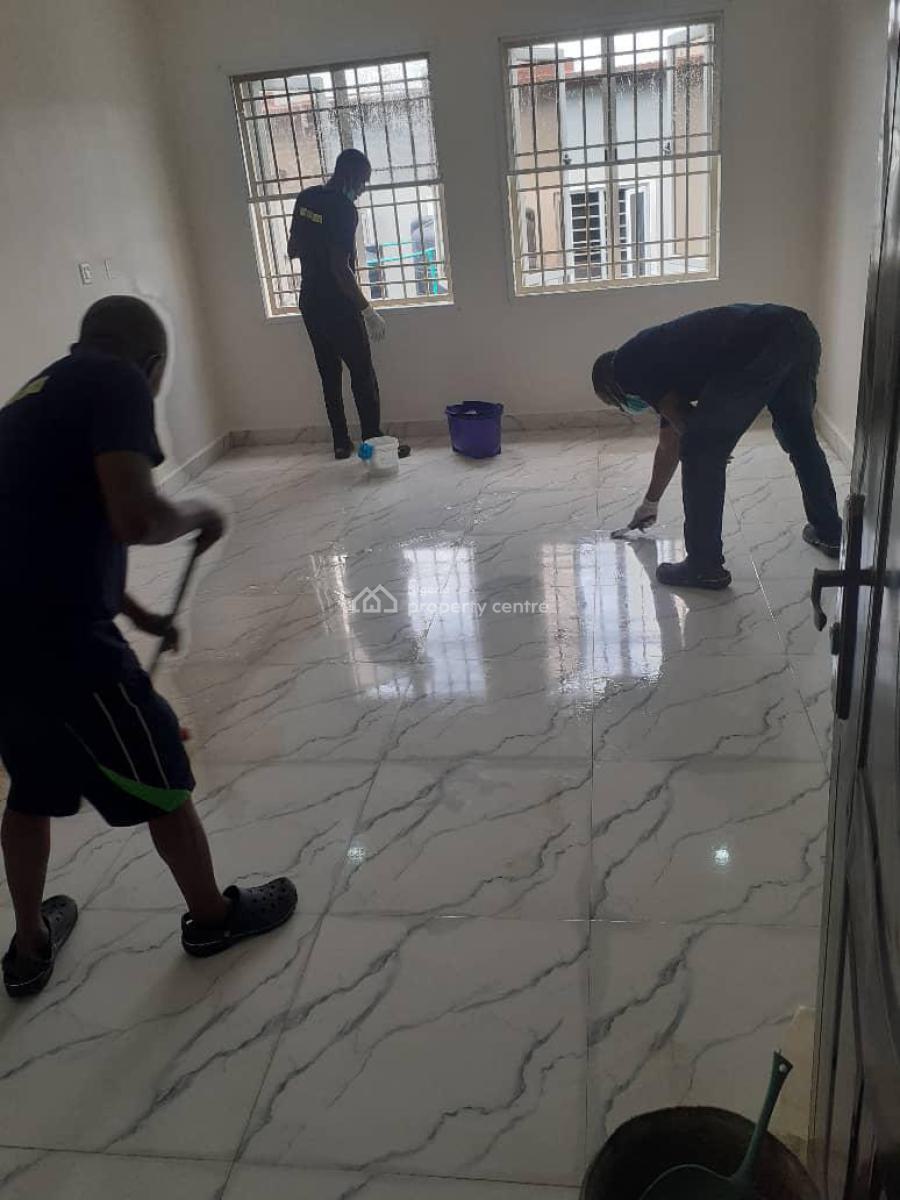 Luxury 4 Bedrooms Terraced Duplex and a Bq, Brook Shore Residence, Karsana East, Karsana, Abuja, Terraced Duplex for Sale