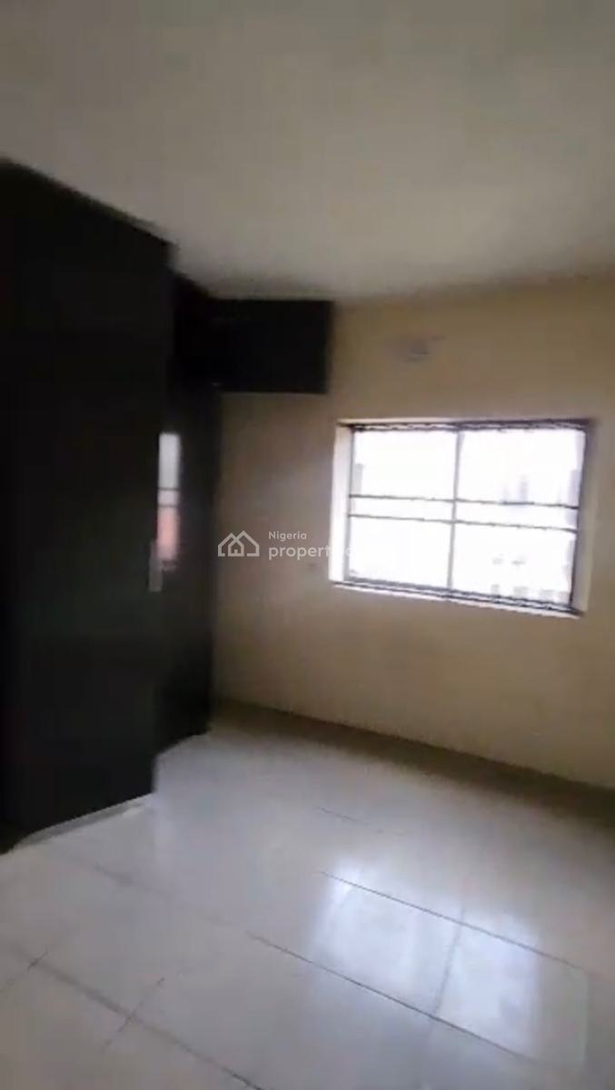Well Spacious 2 Bedroom Apartment, Wuye, Abuja, Flat / Apartment for Rent
