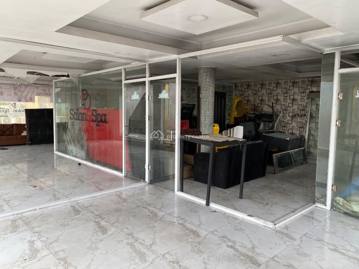 Fully Service 125sqm Open Space Shop, Oba Akran Road, Ikeja, Lagos, Shop for Rent