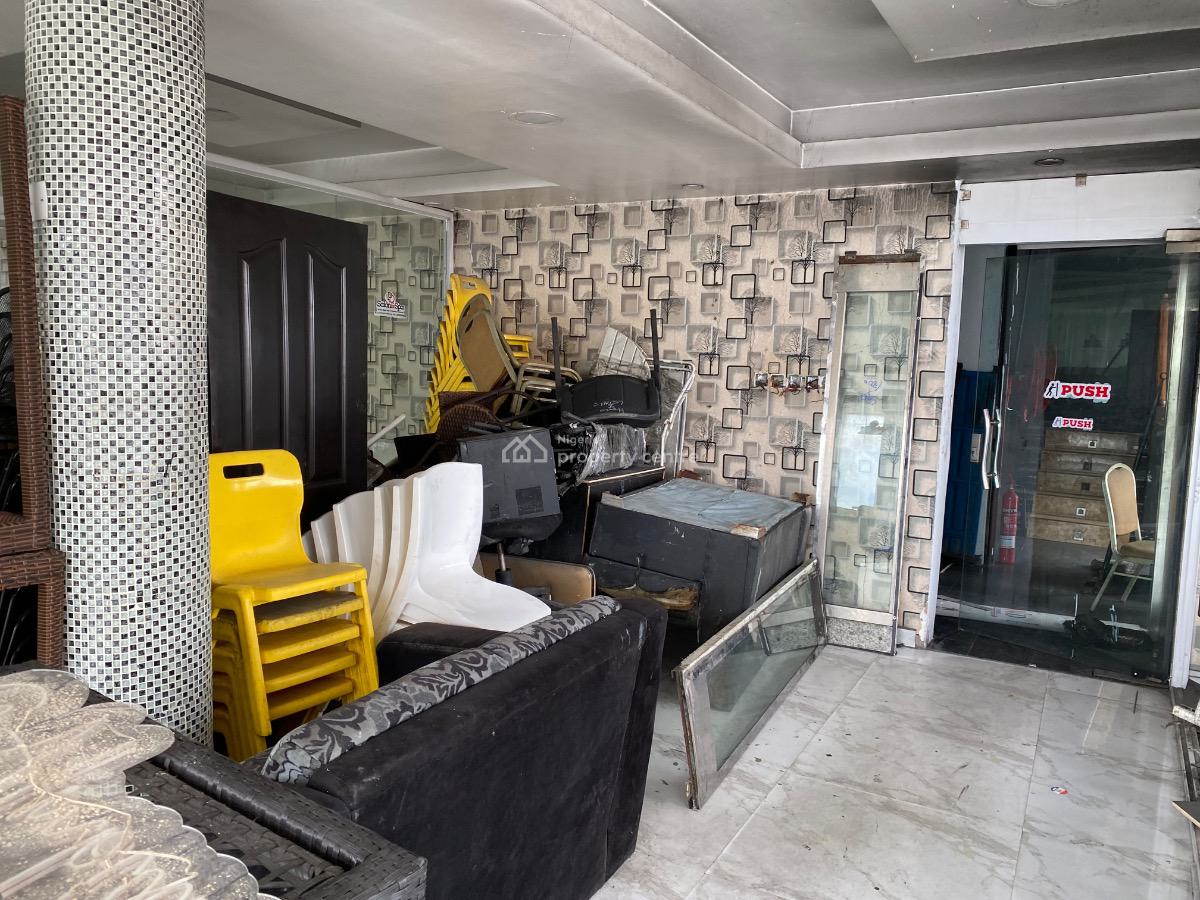 Fully Service 125sqm Open Space Shop, Oba Akran Road, Ikeja, Lagos, Shop for Rent