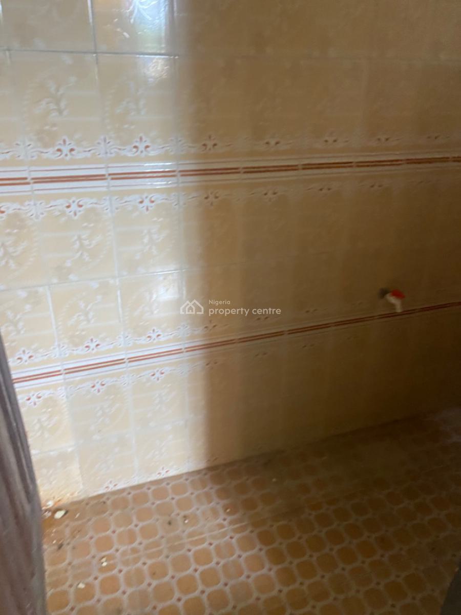 Luxuriously Spacious Self Contain  with Excellent Finishing, No. 13 a, Akin Street Bogije, Ajah, Lagos, Self Contain (single Rooms) for Rent