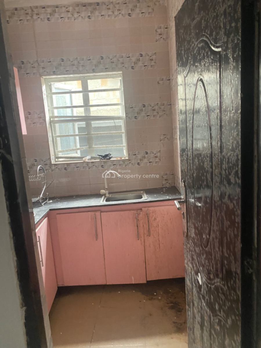 Luxuriously Spacious Mini Flat  with Excellent Finishing, No. 13 a, Akin Street Awoyaya, Awoyaya, Ibeju Lekki, Lagos, Mini Flat (room and Parlour) for Rent