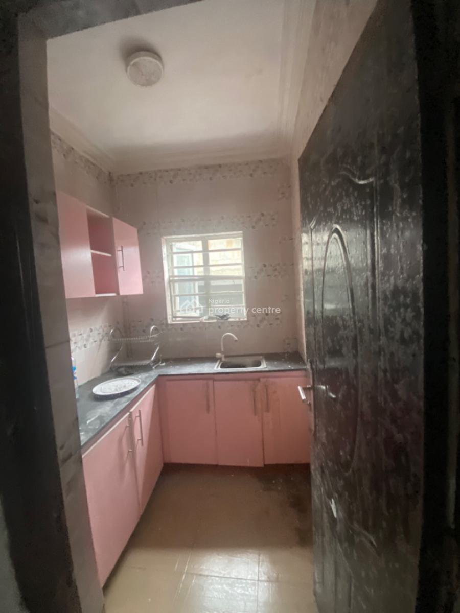Luxuriously Spacious Mini Flat  with Excellent Finishing, No. 13 a, Akin Street Awoyaya, Awoyaya, Ibeju Lekki, Lagos, Mini Flat (room and Parlour) for Rent