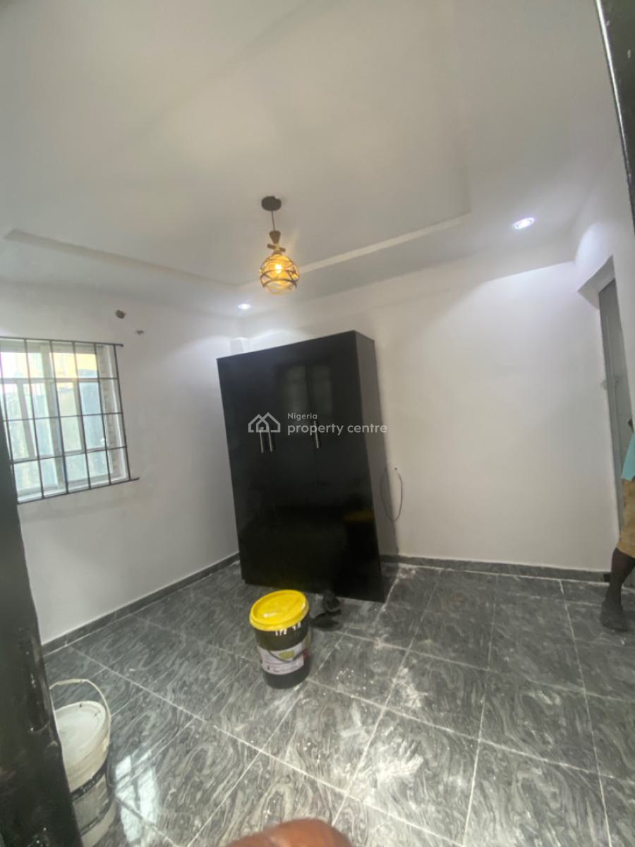Luxuriously Spacious Self Contain  with Excellent Finishing, No. 13 a, Akin Street, Sangotedo, Ajah, Lagos, Self Contain (single Rooms) for Rent