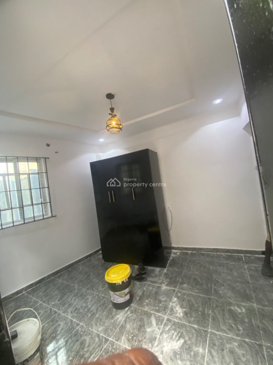 Luxuriously Spacious Self Contain  with Excellent Finishing, No. 13 a, Akin Street, Sangotedo, Ajah, Lagos, Self Contain (single Rooms) for Rent
