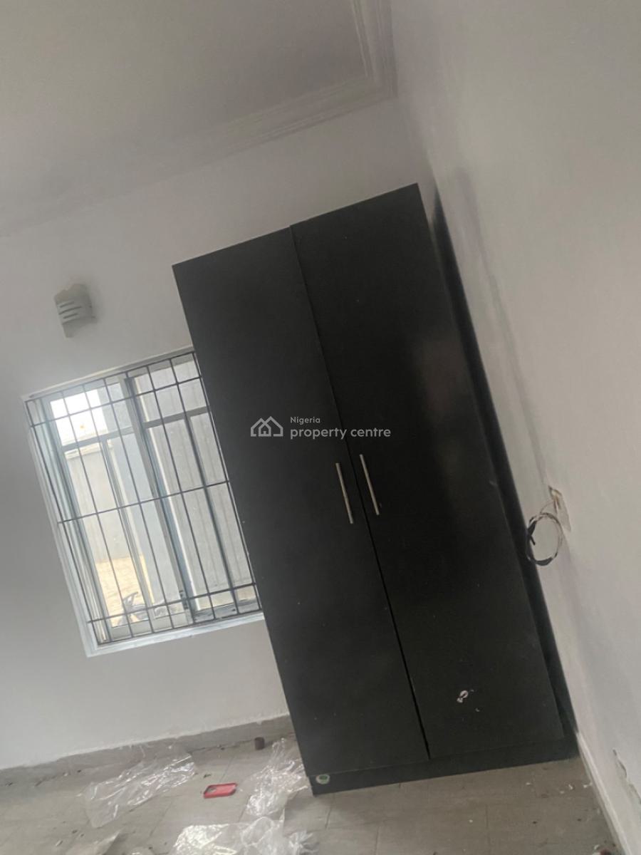 Luxuriously Spacious Standard 2bedroom Flat with Excellent Finishing, No. 13 a, Akin Street Sangotedo, Sangotedo, Ajah, Lagos, House for Rent