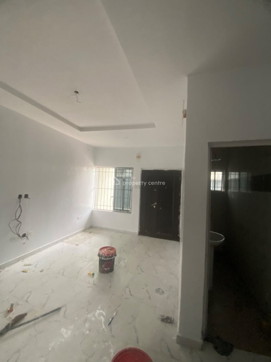 Luxuriously Spacious Standard 2bedroom Flat with Excellent Finishing, No. 13 a, Akin Street Sangotedo, Sangotedo, Ajah, Lagos, House for Rent