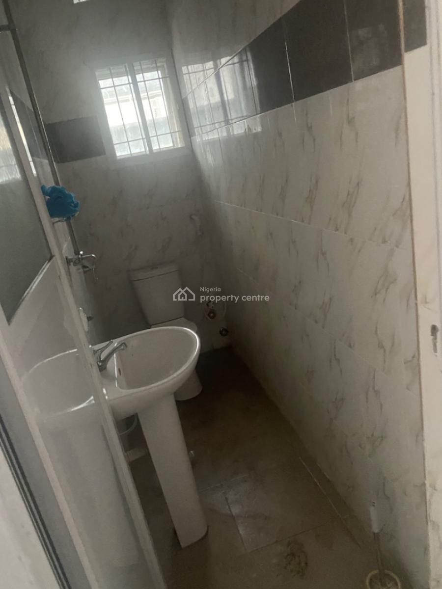 Luxuriously Spacious Standard 2bedroom Flat with Excellent Finishing, No. 13 a, Akin Street Sangotedo, Sangotedo, Ajah, Lagos, House for Rent