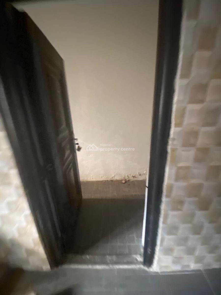 Luxuriously Spacious Standard 3bedroom Flat with Excellent Finishing, No. 13 a, Akin Street, Sangotedo, Ajah, Lagos, House for Rent