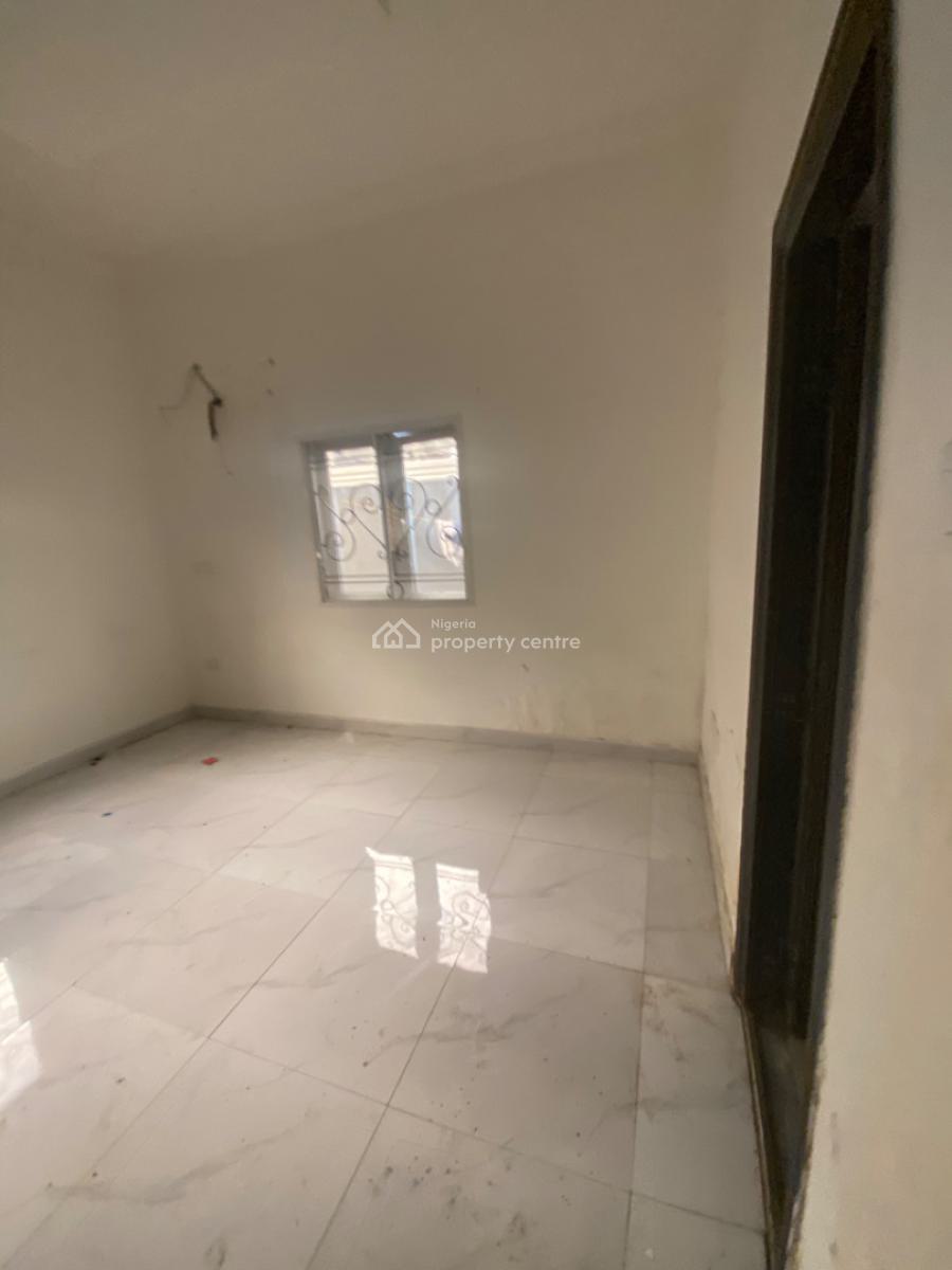 Luxuriously Spacious Standard 3bedroom Flat with Excellent Finishing, No. 13 a, Akin Street, Sangotedo, Ajah, Lagos, House for Rent
