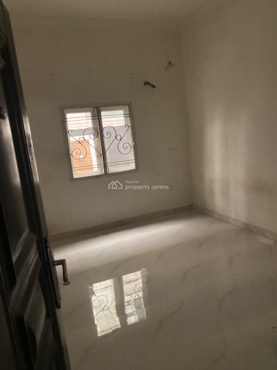 Luxuriously Spacious Standard 3bedroom Flat with Excellent Finishing, No. 13 a, Akin Street, Sangotedo, Ajah, Lagos, House for Rent