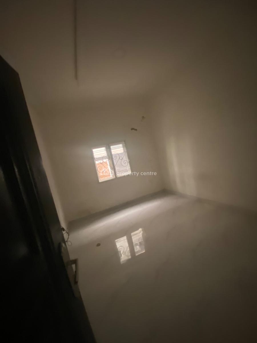 Luxuriously Spacious Standard 3bedroom Flat with Excellent Finishing, No. 13 a, Akin Street, Sangotedo, Ajah, Lagos, House for Rent