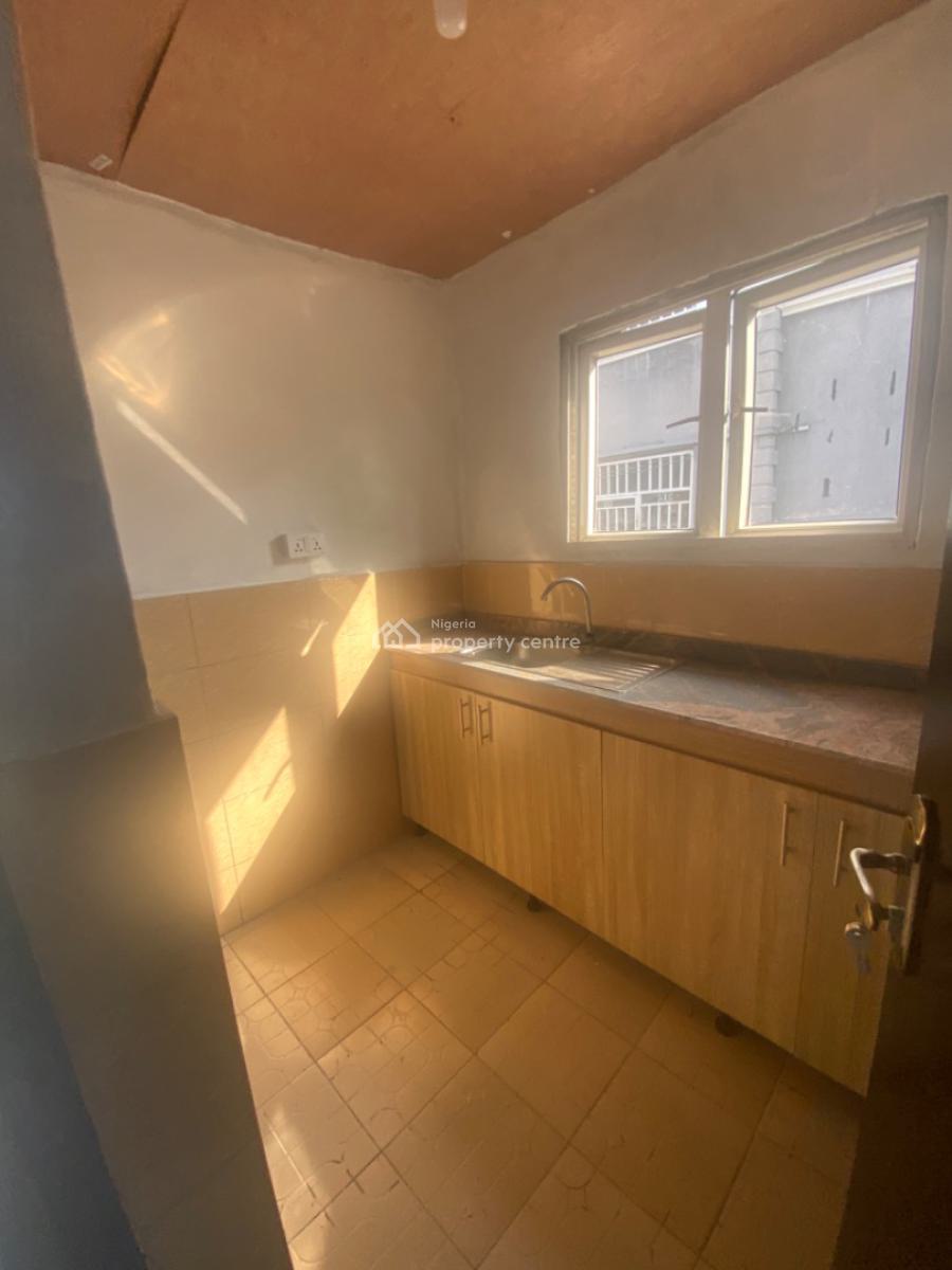 Luxuriously Spacious Studio Apartment, No. 13a, Akin Street, Sangotedo, Ajah, Lagos, Self Contain (single Rooms) for Rent