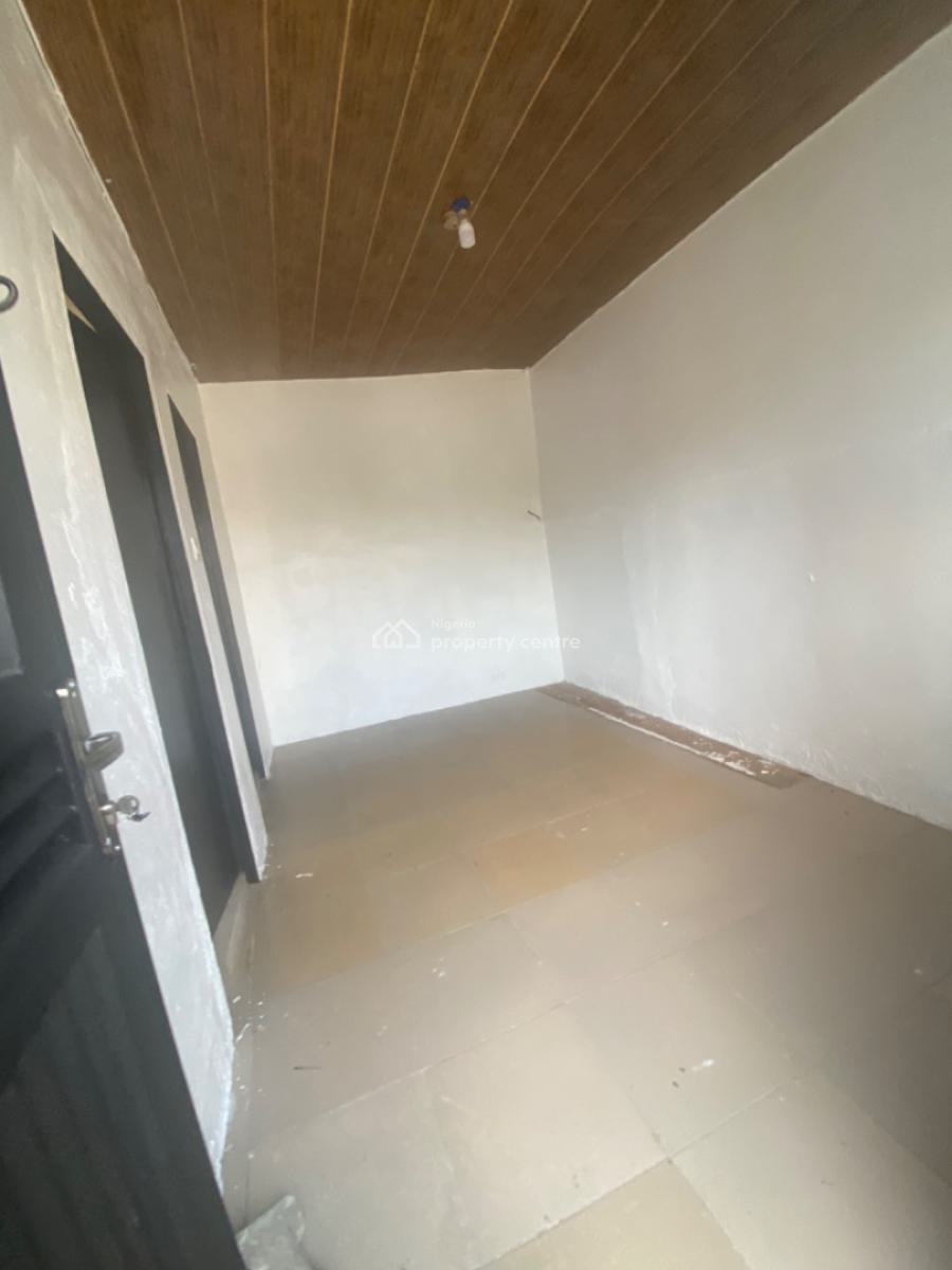 Luxuriously Spacious Studio Apartment, No. 13a, Akin Street, Sangotedo, Ajah, Lagos, Self Contain (single Rooms) for Rent