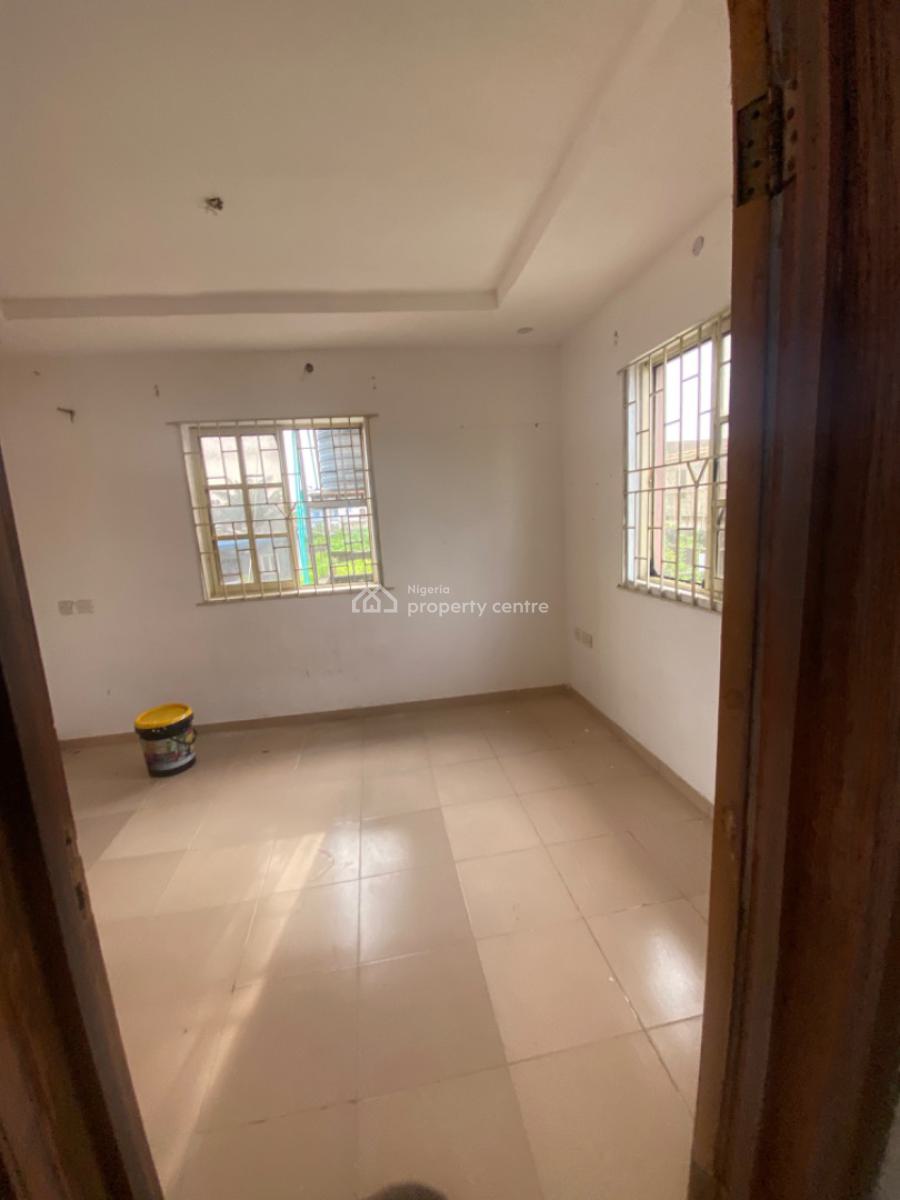 Luxuriously Spacious Mini Flat, No. 13a, Akin Street, Sangotedo, Ajah, Lagos, Mini Flat (room and Parlour) for Rent