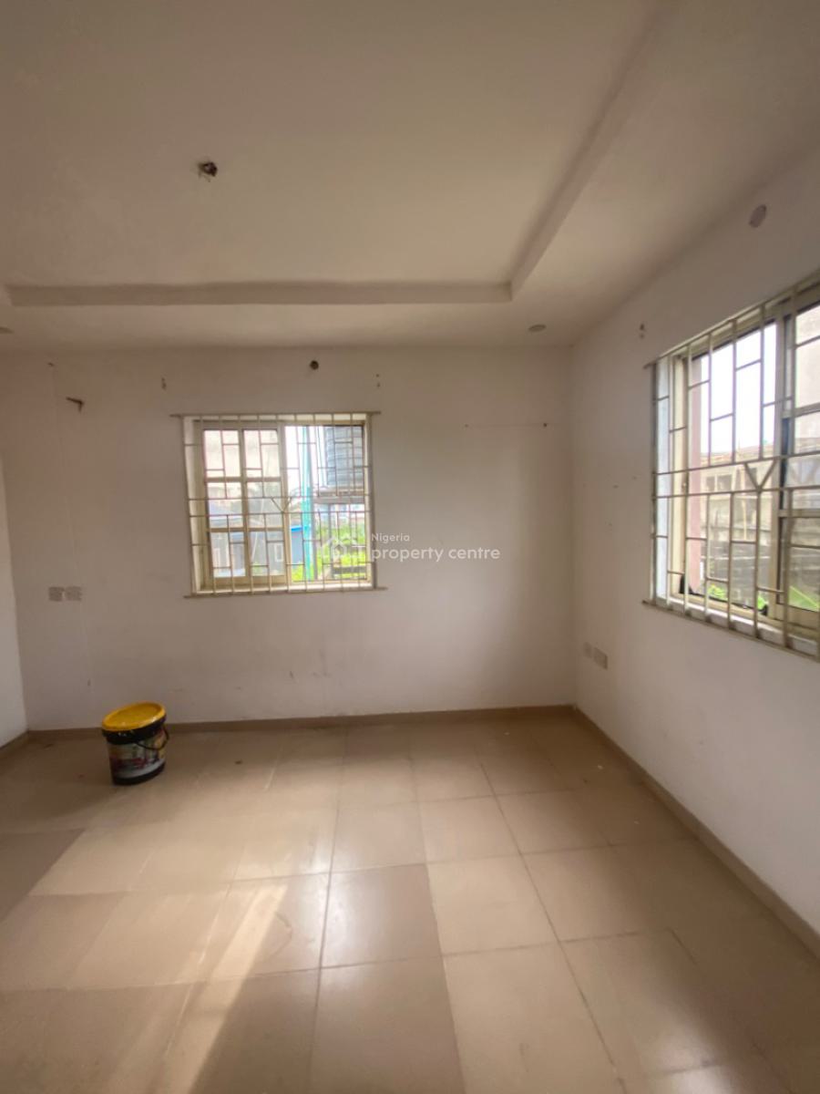 Luxuriously Spacious Mini Flat, No. 13a, Akin Street, Sangotedo, Ajah, Lagos, Mini Flat (room and Parlour) for Rent
