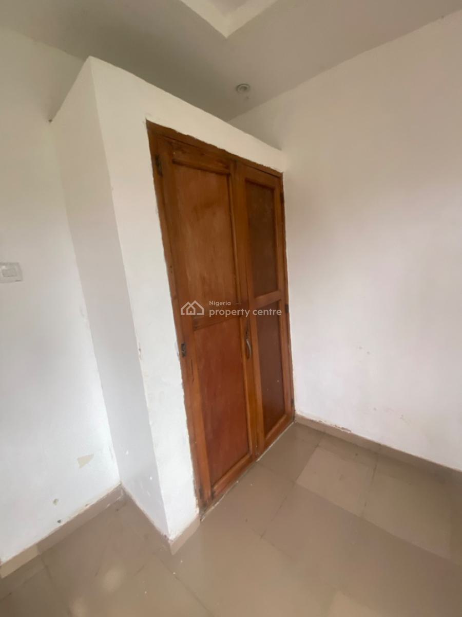 Luxuriously Spacious Mini Flat, No. 13a, Akin Street, Sangotedo, Ajah, Lagos, Mini Flat (room and Parlour) for Rent