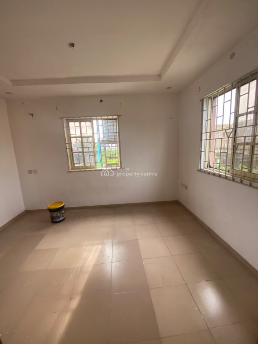 Luxuriously Spacious Mini Flat, No. 13a, Akin Street, Sangotedo, Ajah, Lagos, Mini Flat (room and Parlour) for Rent