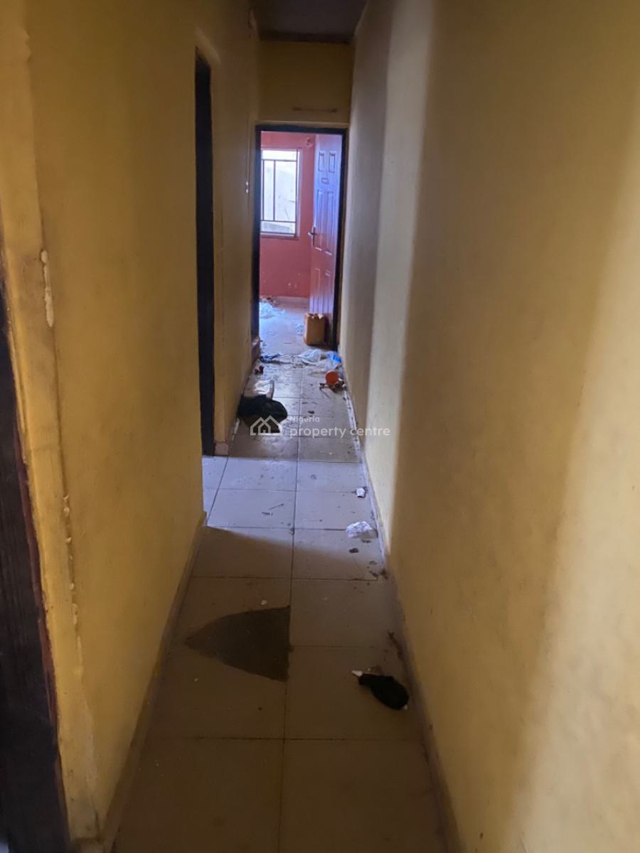 Luxuriously Spacious 2bedroom Flat  with Excellent Finishing, No. 13a, Akin Street, Sangotedo, Ajah, Lagos, House for Rent