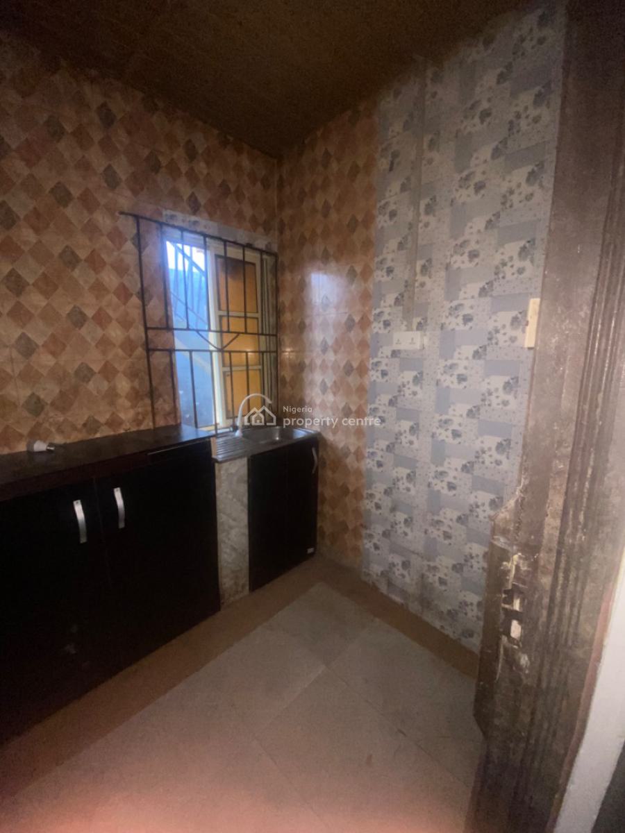 Luxuriously Spacious 2 Bedroom Flat  with Excellent Finishing, No. 13a, Akin Street, Sangotedo, Ajah, Lagos, House for Rent