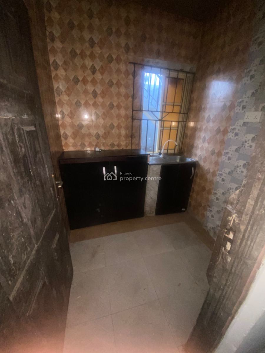 Luxuriously Spacious 2 Bedroom Flat  with Excellent Finishing, No. 13a, Akin Street, Sangotedo, Ajah, Lagos, House for Rent