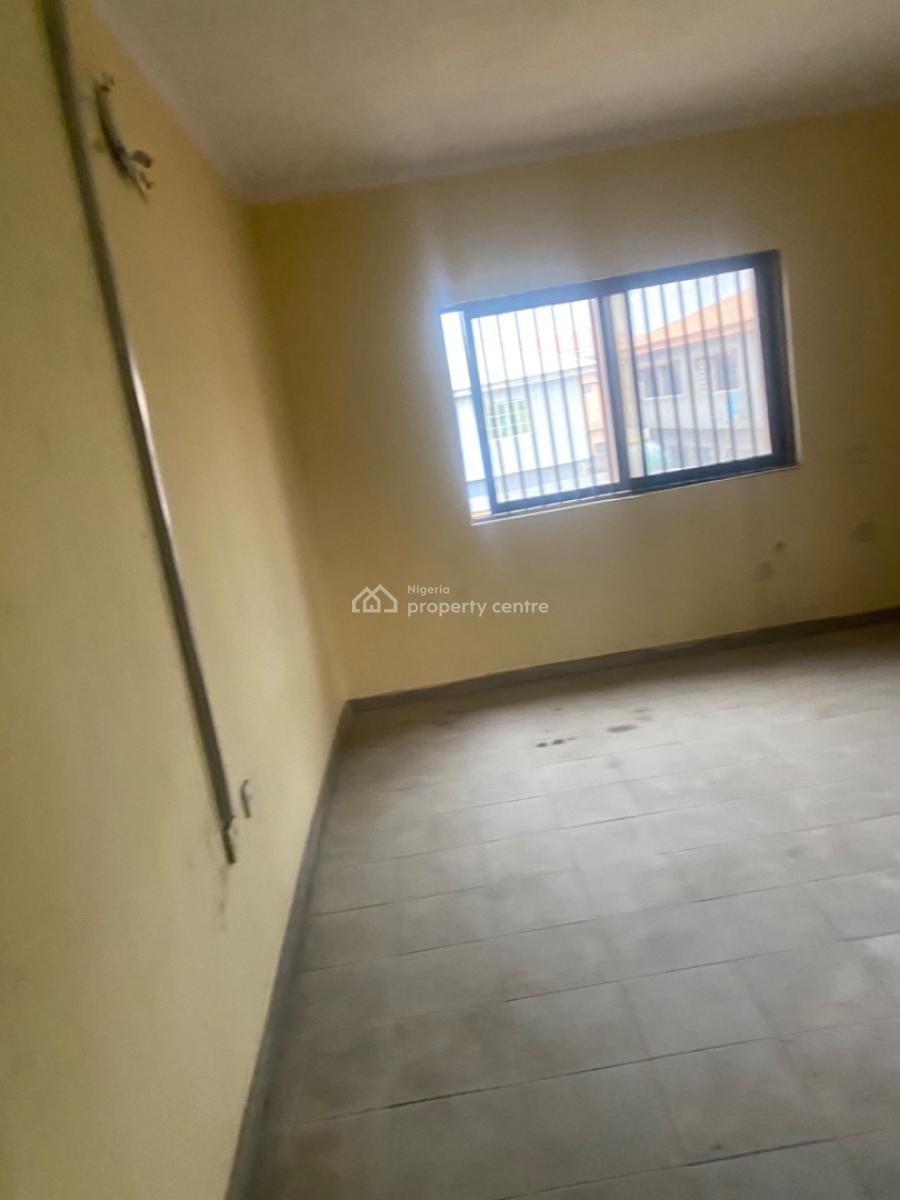Luxuriously Spacious Shared Apartment with Excellent Finishing, No. 13a, Akin Street, Sangotedo, Ajah, Lagos, Self Contain (single Rooms) for Rent