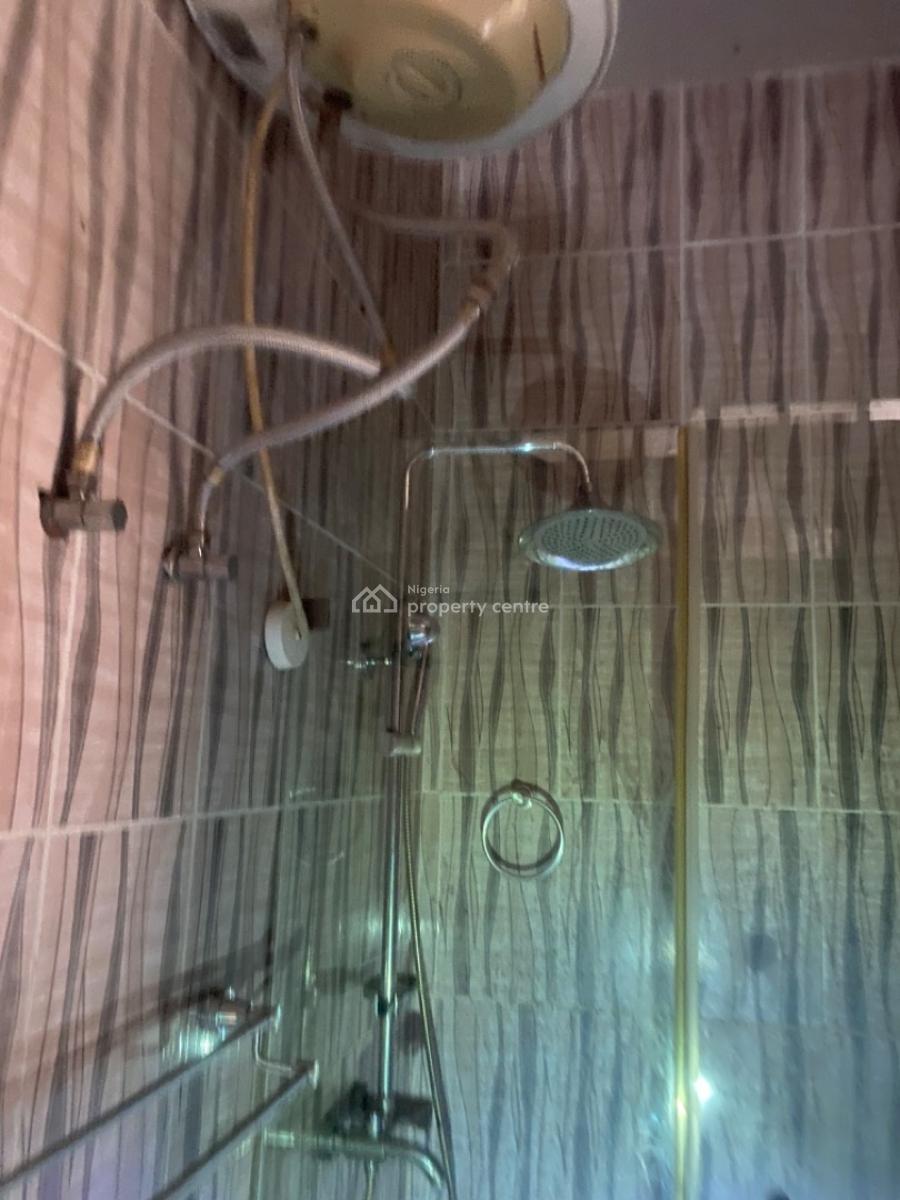 Luxuriously Spacious Self Contain with Excellent Finishing, No. 13a, Akin Street Shoprite Road, Sangotedo, Ajah, Lagos, Self Contain (single Rooms) for Rent