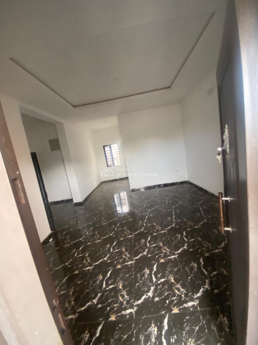 Luxuriously Spacious 2bedroom Flat  with Excellent Finishing, No. 13a, Akin Street Bogije, Bogije, Ibeju Lekki, Lagos, House for Rent