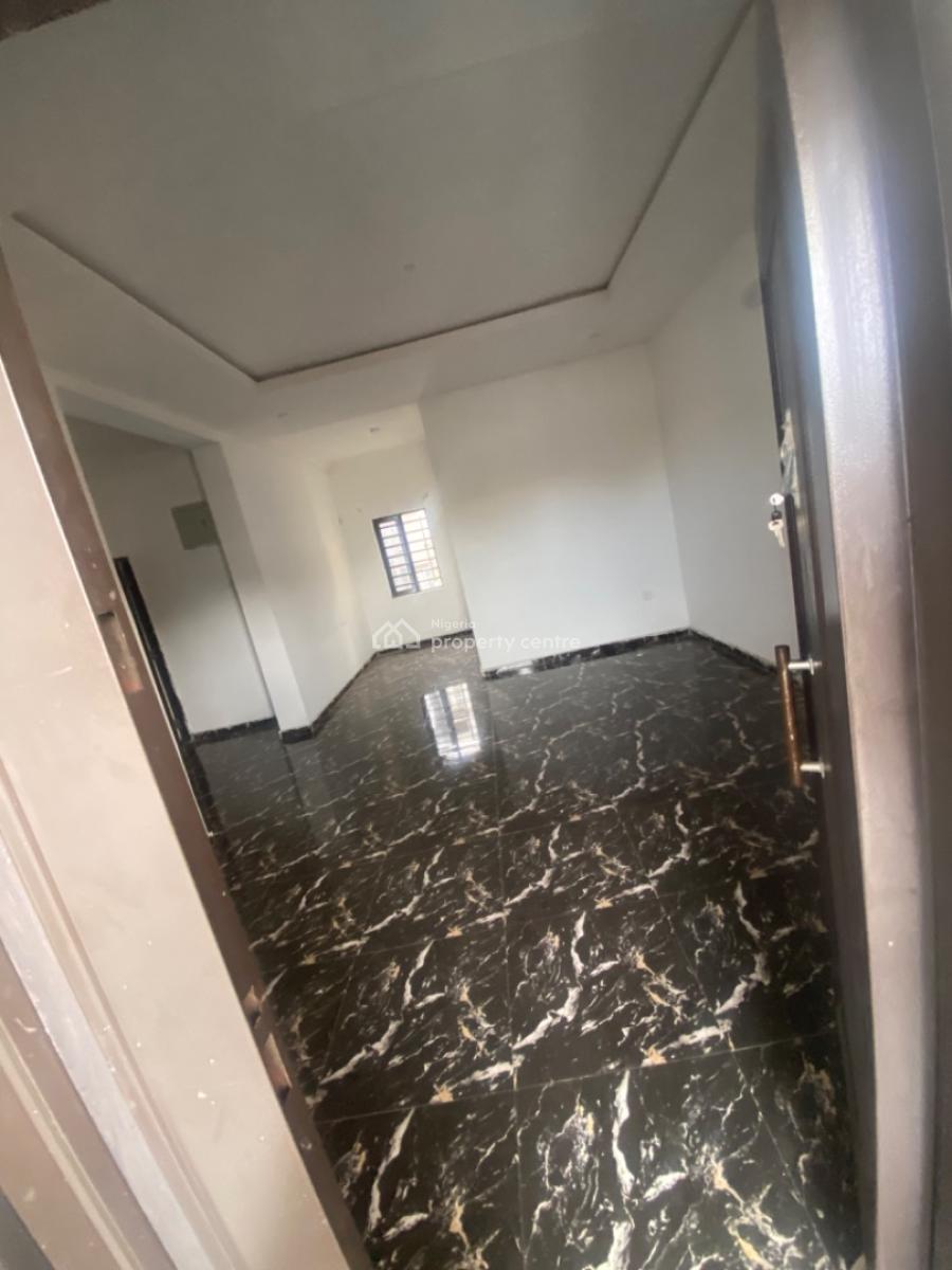 Luxuriously Spacious 2bedroom Flat  with Excellent Finishing, No. 13a, Akin Street Bogije, Bogije, Ibeju Lekki, Lagos, House for Rent
