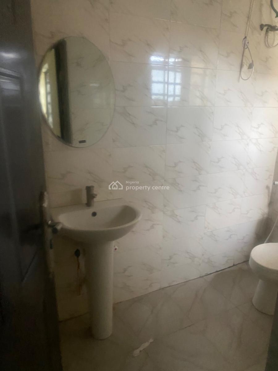 Luxuriously Spacious 2bedroom Flat  with Excellent Finishing, No. 13a, Akin Street Bogije, Bogije, Ibeju Lekki, Lagos, House for Rent