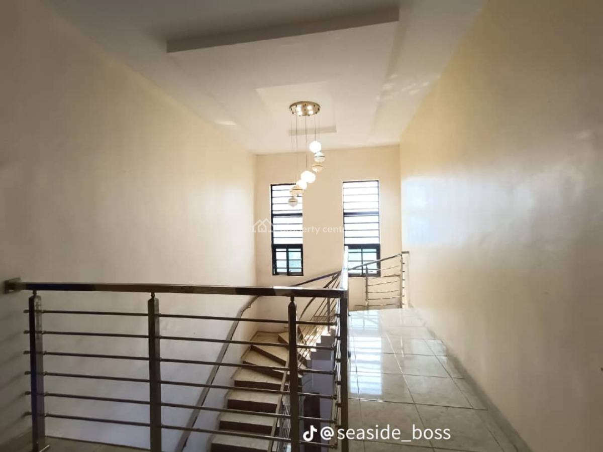 5 Br Duplex, 7, Mukaila Gbadamosi Avenue, Osota, Ikorodu, Lagos, Detached Duplex for Sale