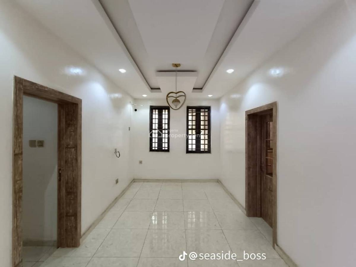 5 Br Duplex, 7, Mukaila Gbadamosi Avenue, Osota, Ikorodu, Lagos, Detached Duplex for Sale