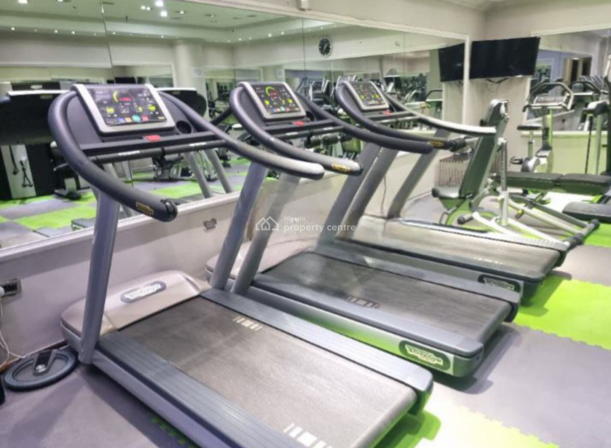 Luxury 1 Bedroom Best Deluxe Apartment with Pool, Gym, Play Station 5, Off Admiralty Way, Lekki Phase 1, Lekki, Lagos, Mini Flat (room and Parlour) Short Let