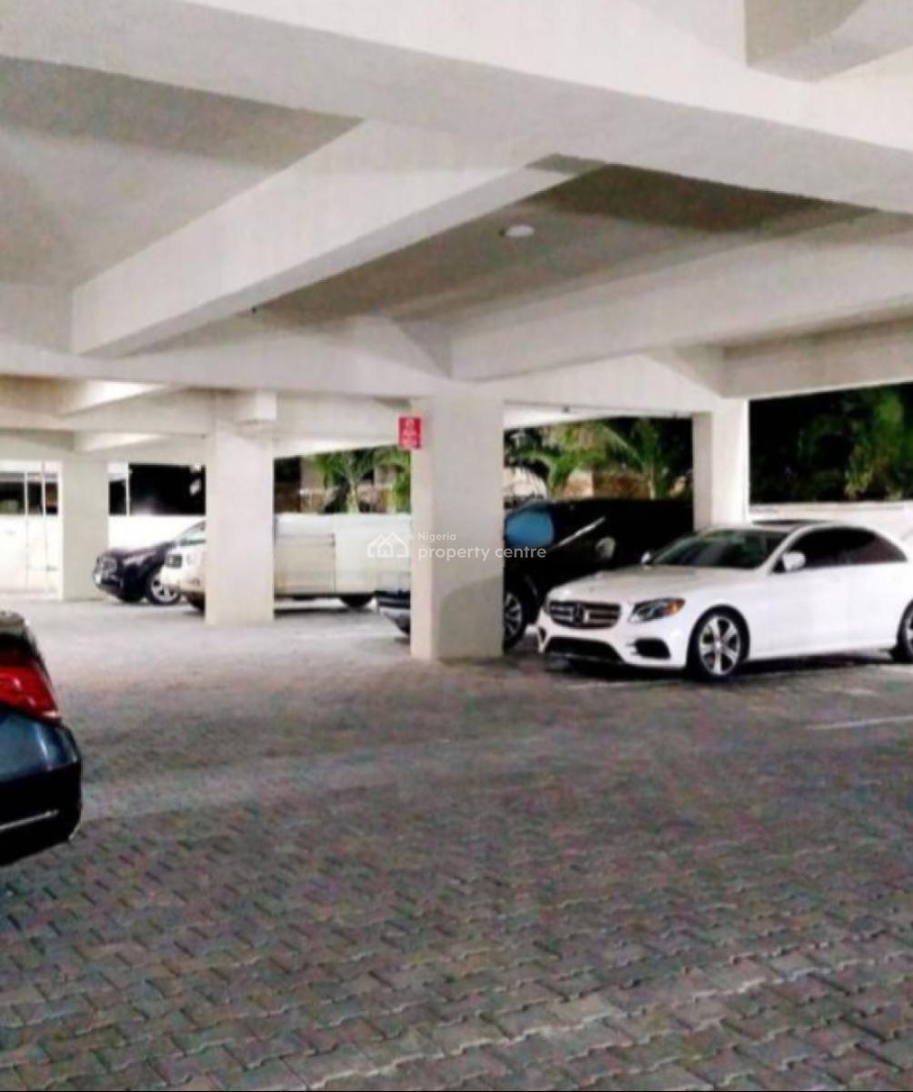 Luxury 1 Bedroom Best Deluxe Apartment with Pool, Gym, Play Station 5, Off Admiralty Way, Lekki Phase 1, Lekki, Lagos, Mini Flat (room and Parlour) Short Let