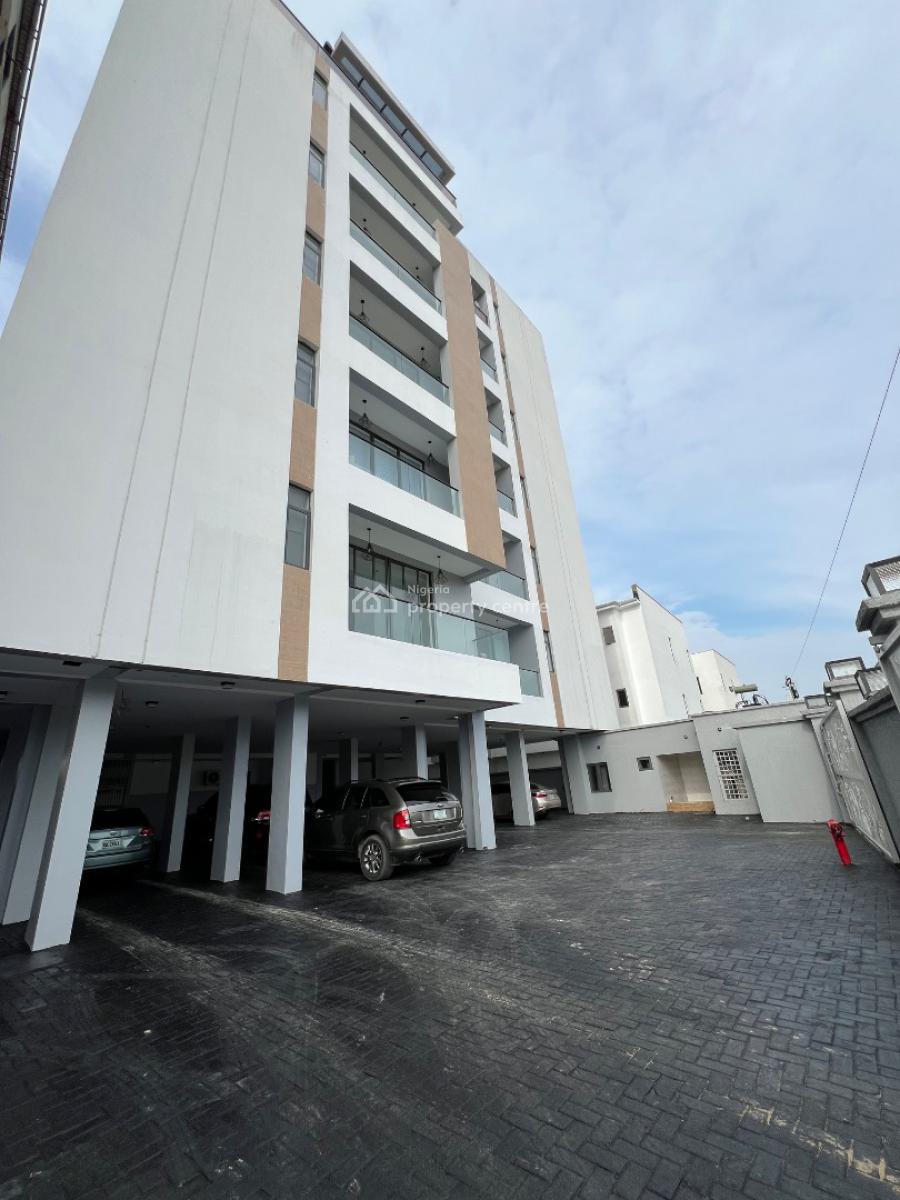 2 Bedroom Serviced Apartment, Lekki Phase 1, Lekki, Lagos, Block of Flats for Sale