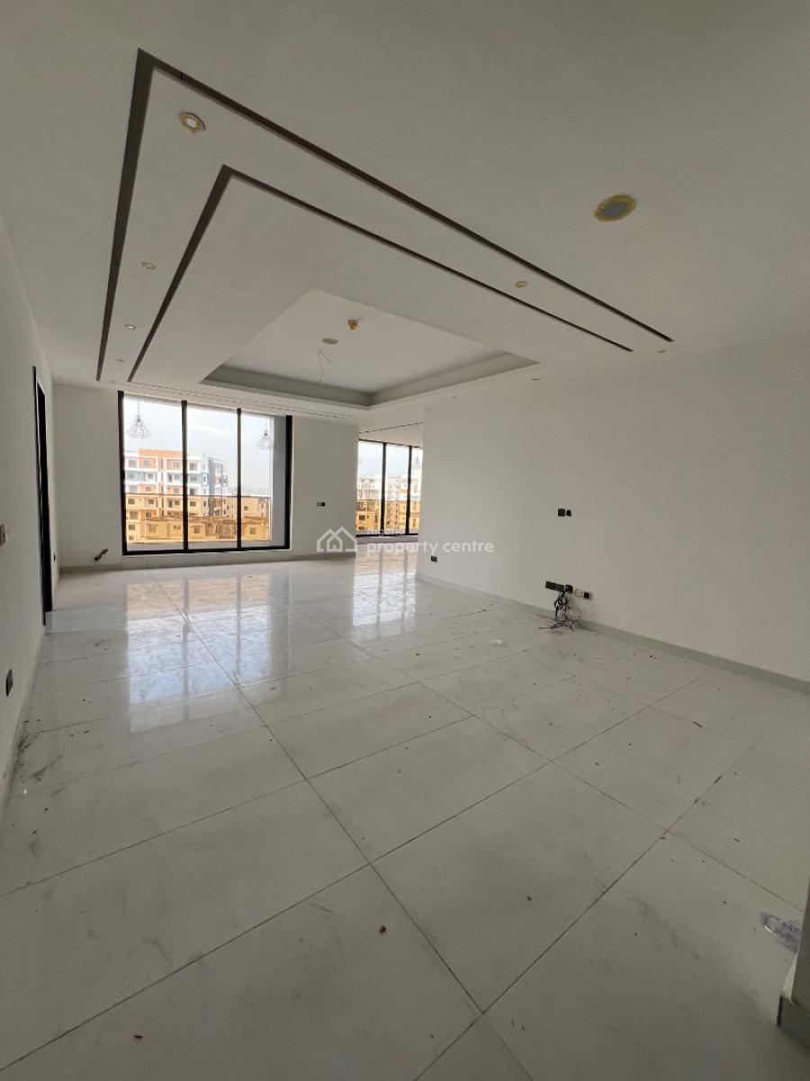 2 Bedroom Serviced Apartment, Lekki Phase 1, Lekki, Lagos, Block of Flats for Sale